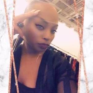 Meet your Posher, Christina